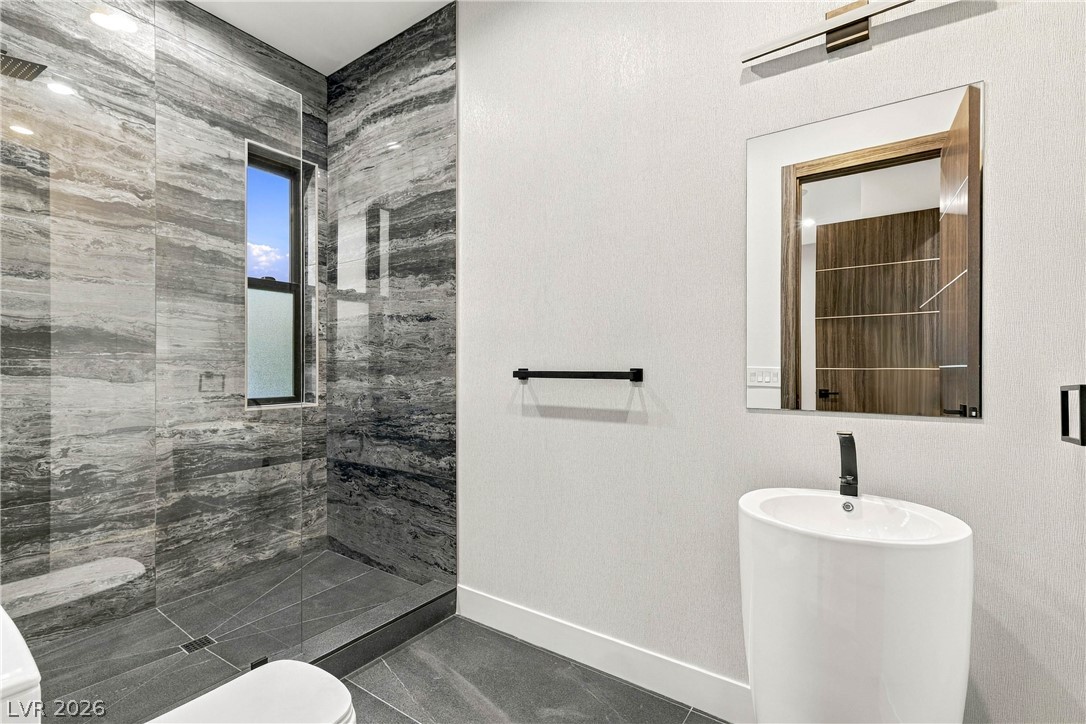 2824 Queens Courtyard Drive