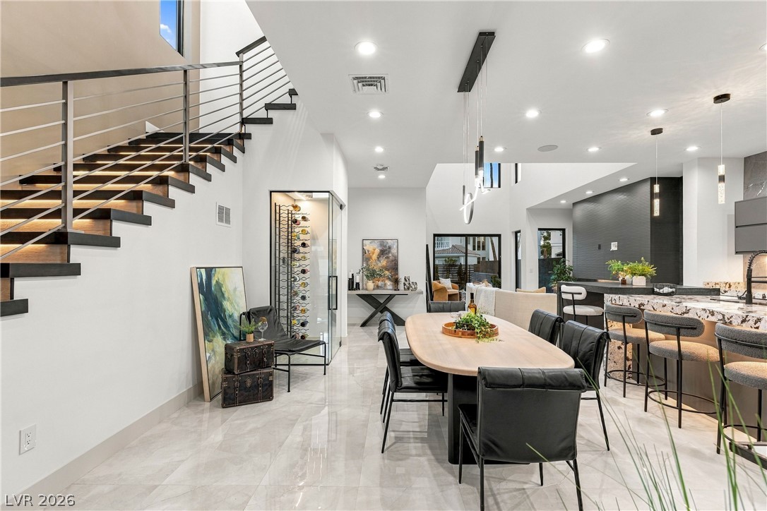 2824 Queens Courtyard Drive