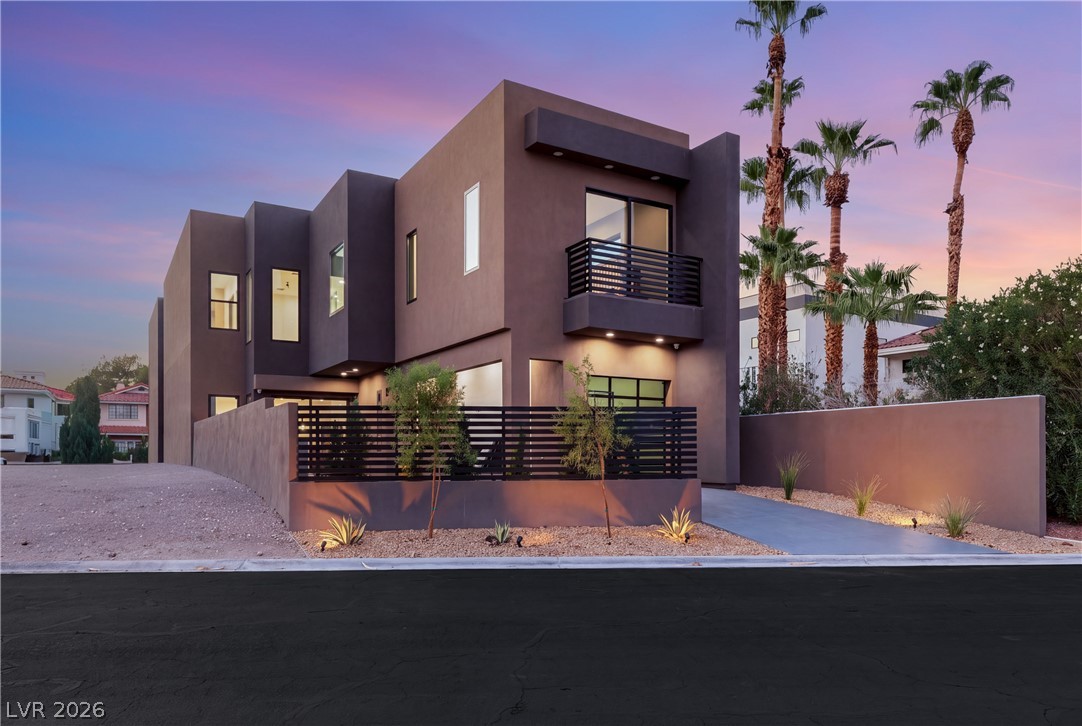 2824 Queens Courtyard Drive