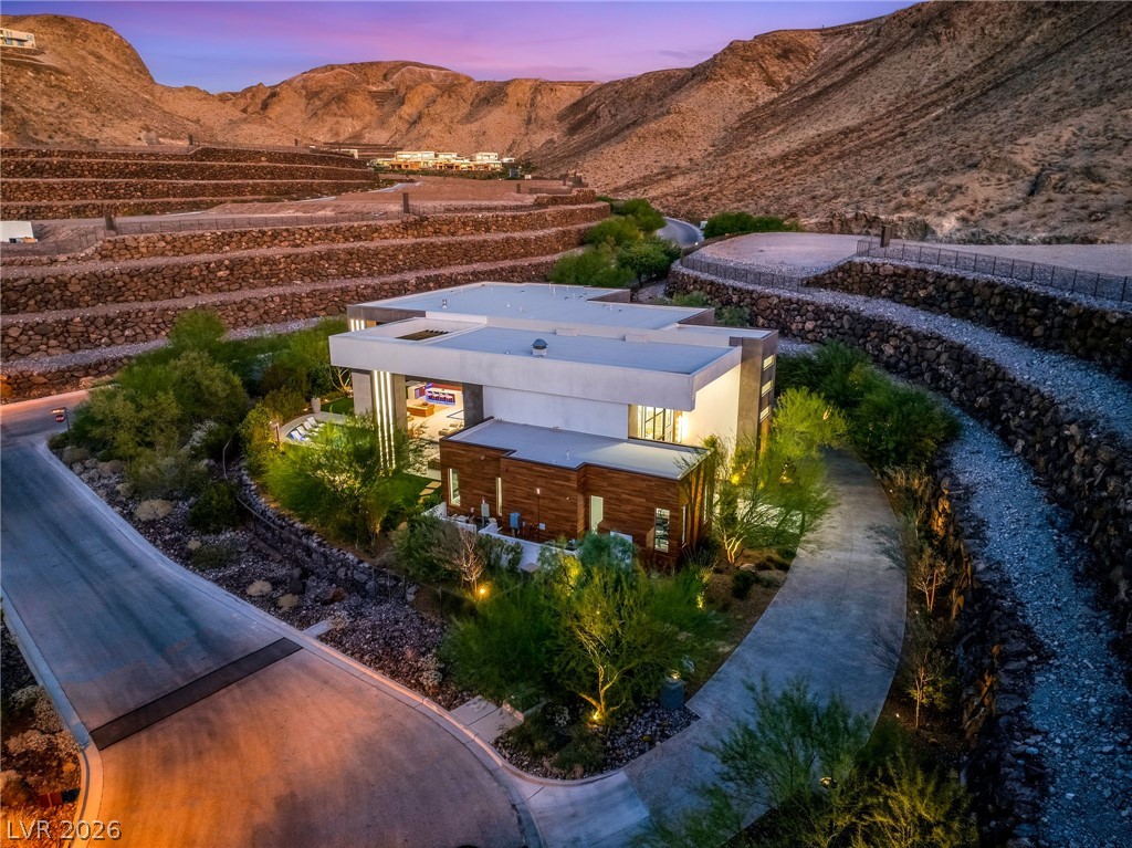 1 Sanctuary Peak Court