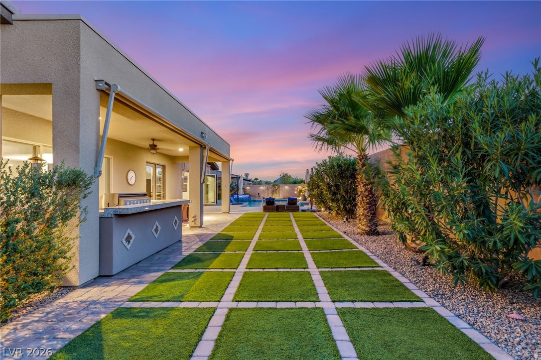 6125 Pebble Glen Court