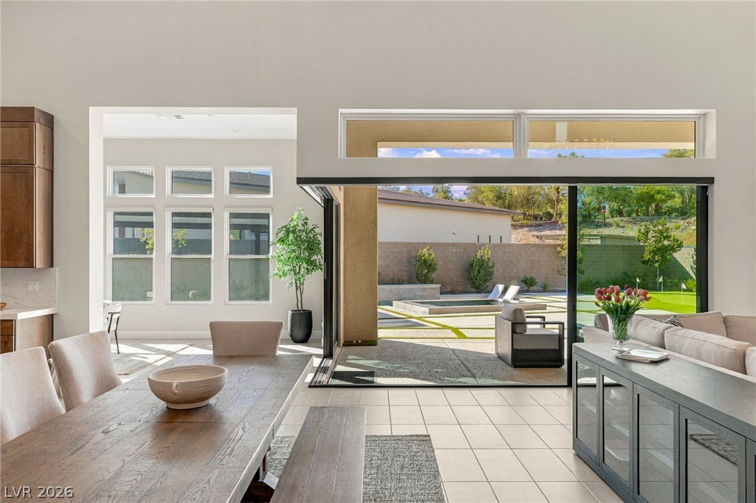4687 Outlook Peak Street