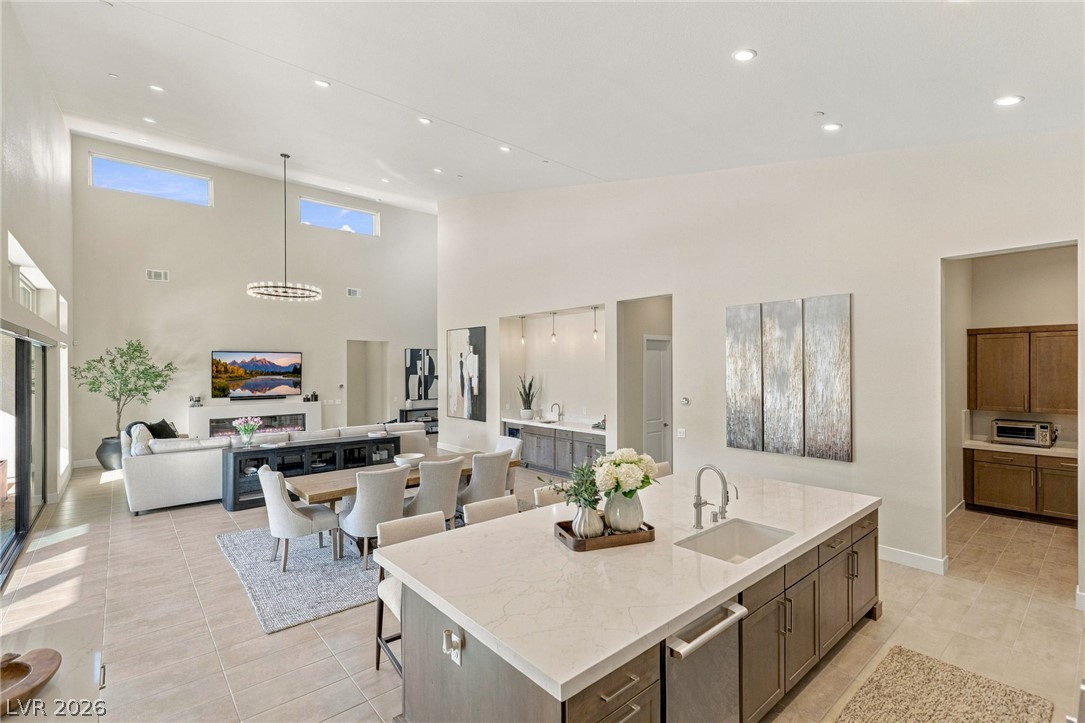 4687 Outlook Peak Street