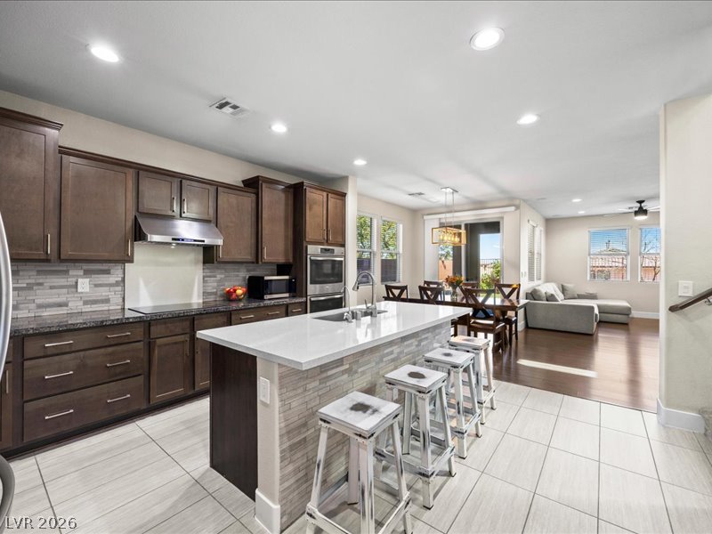 5688 Mesa Mountain Drive