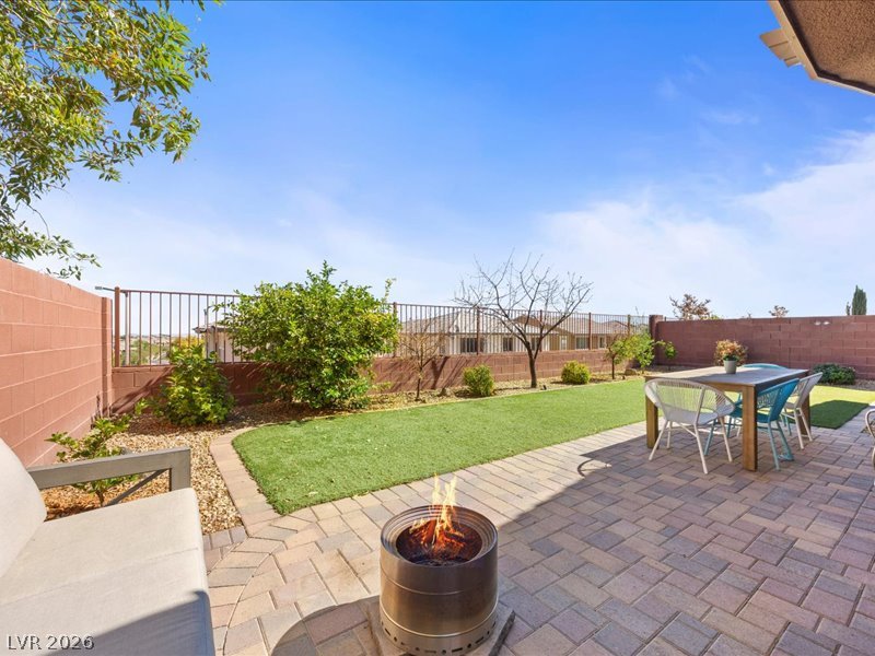 5688 Mesa Mountain Drive