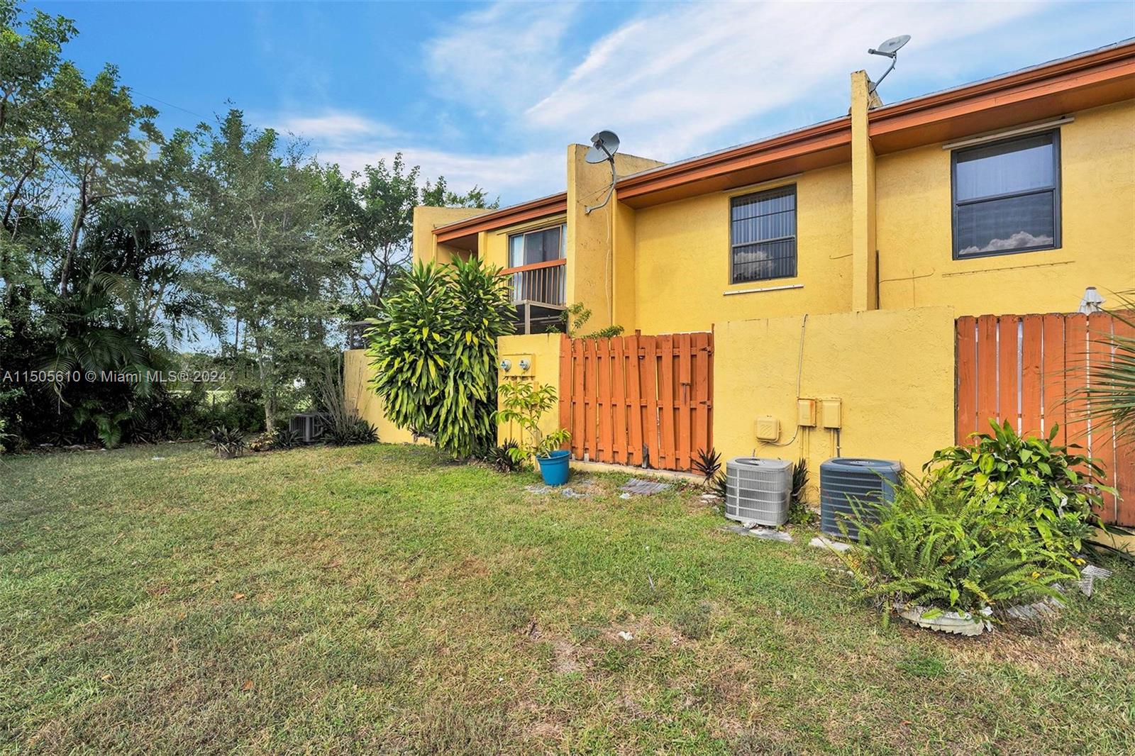 9380 NW 15th Ct Unit: 334