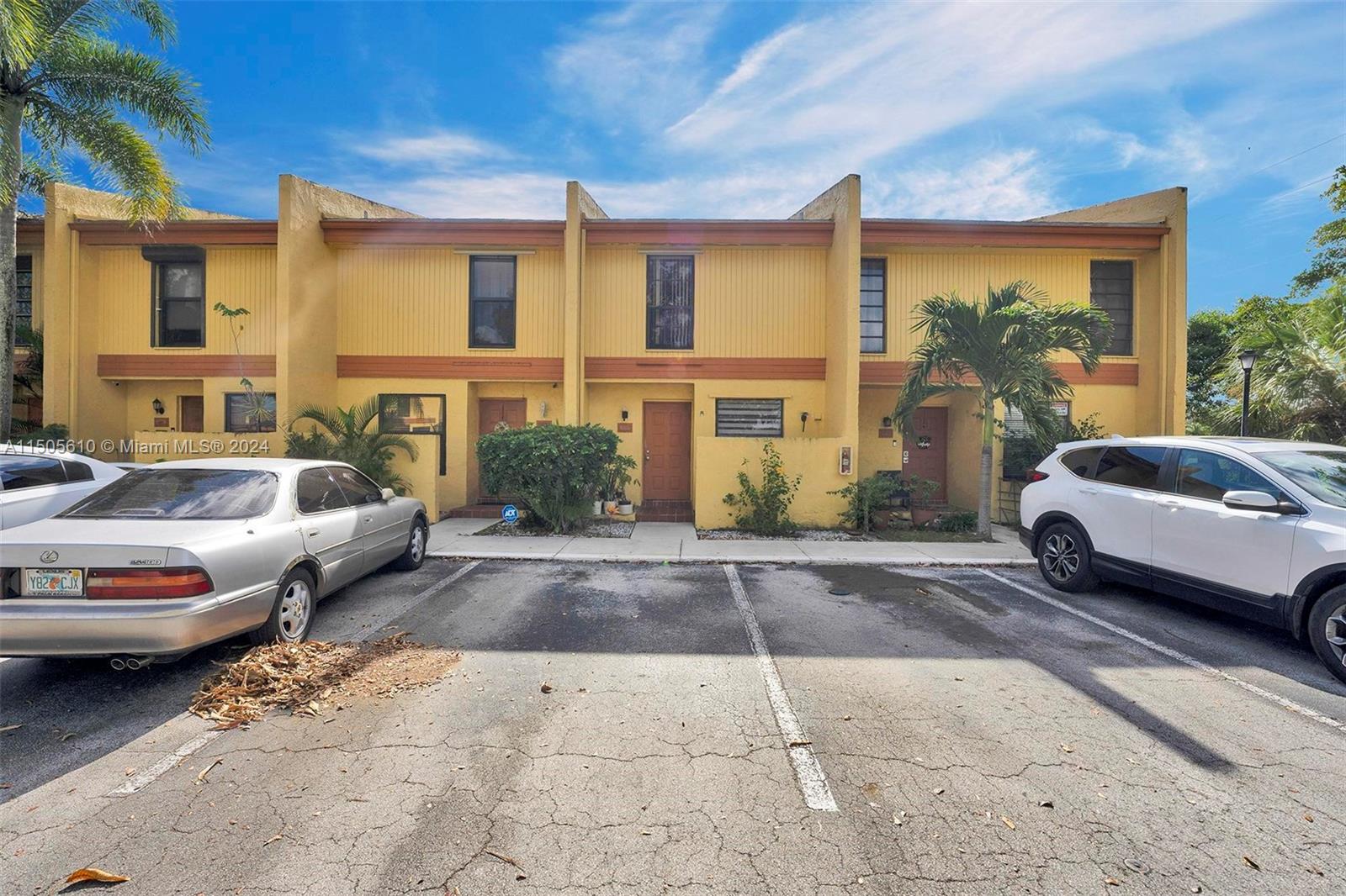 9380 NW 15th Ct Unit: 334
