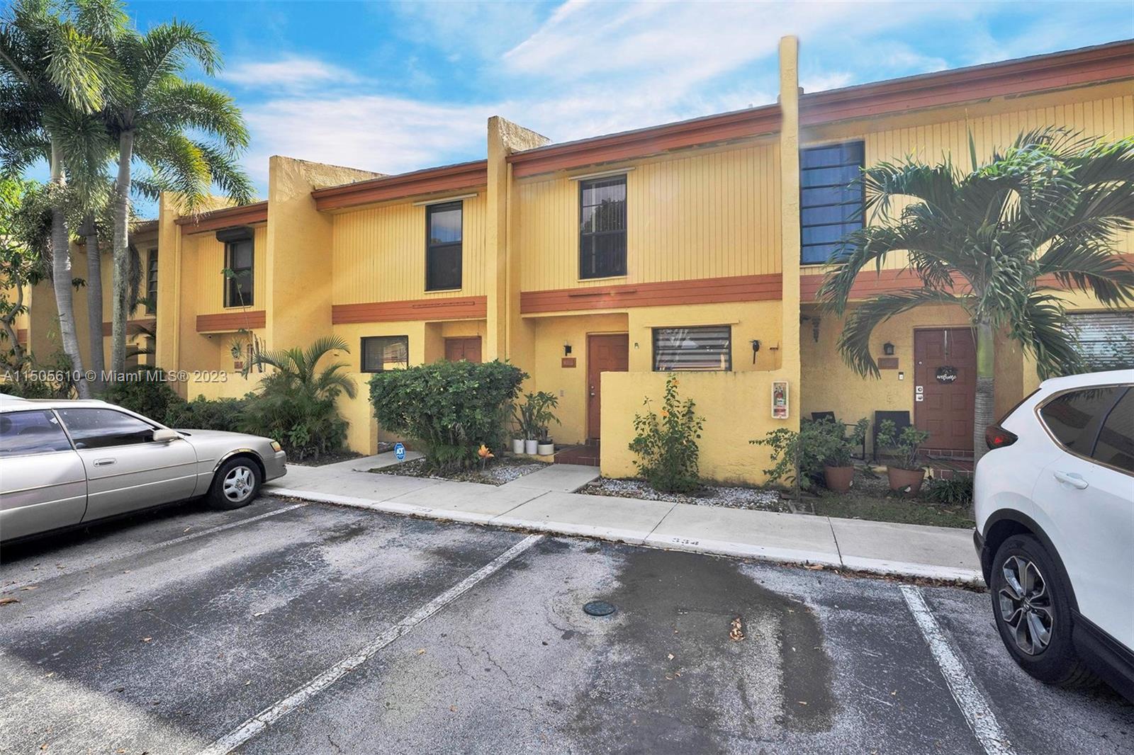 9380 NW 15th Ct Unit: 334