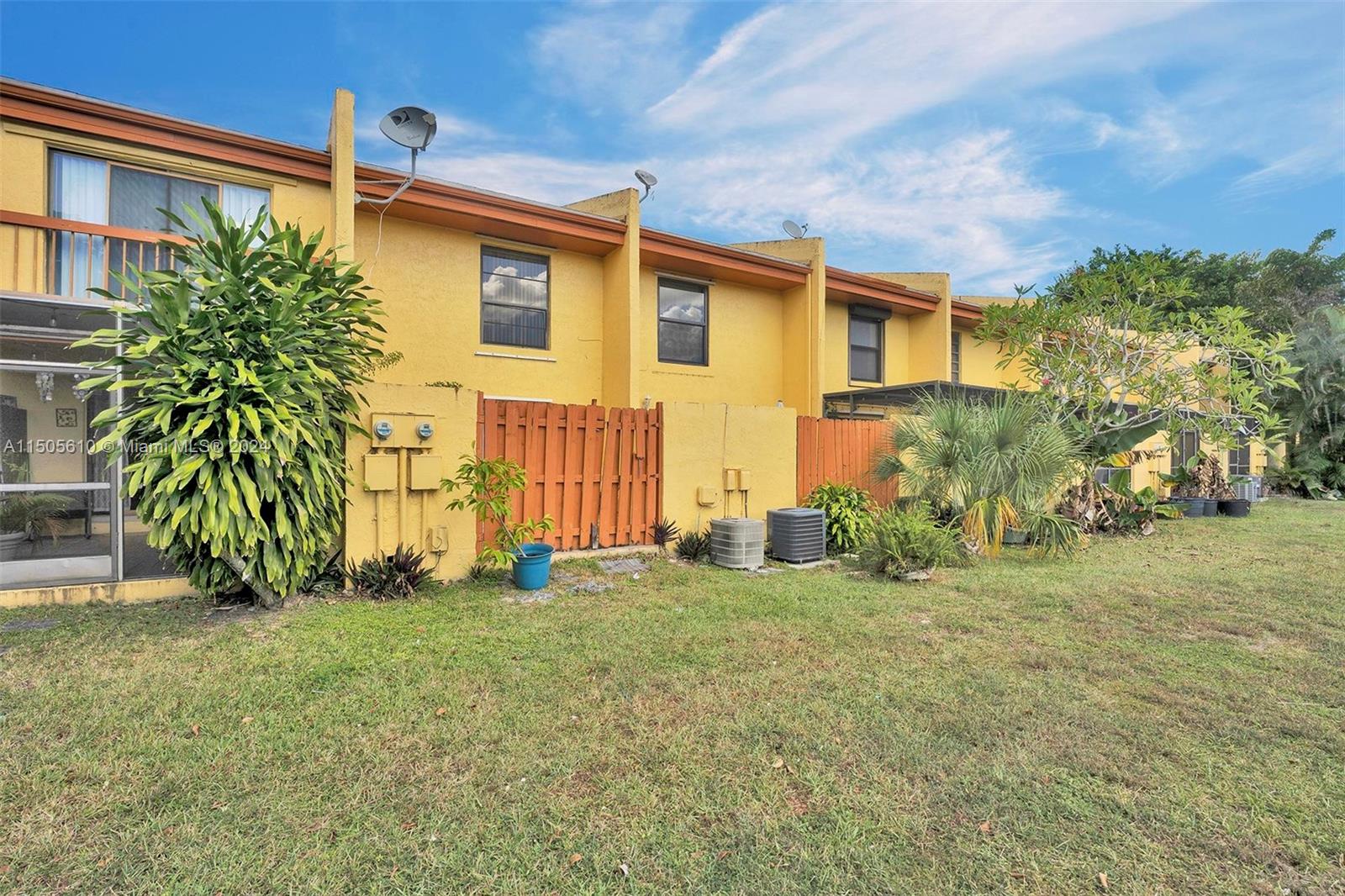 9380 NW 15th Ct Unit: 334