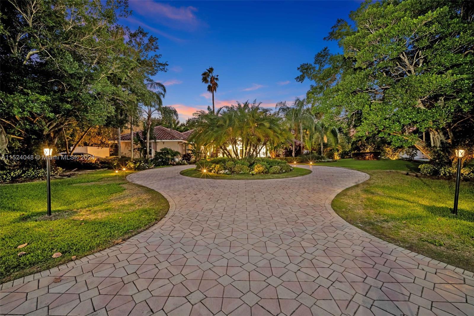 3767 Pine Lake Dr