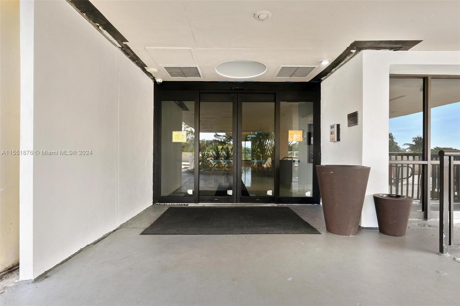 20335 W Country Club Dr # 1509