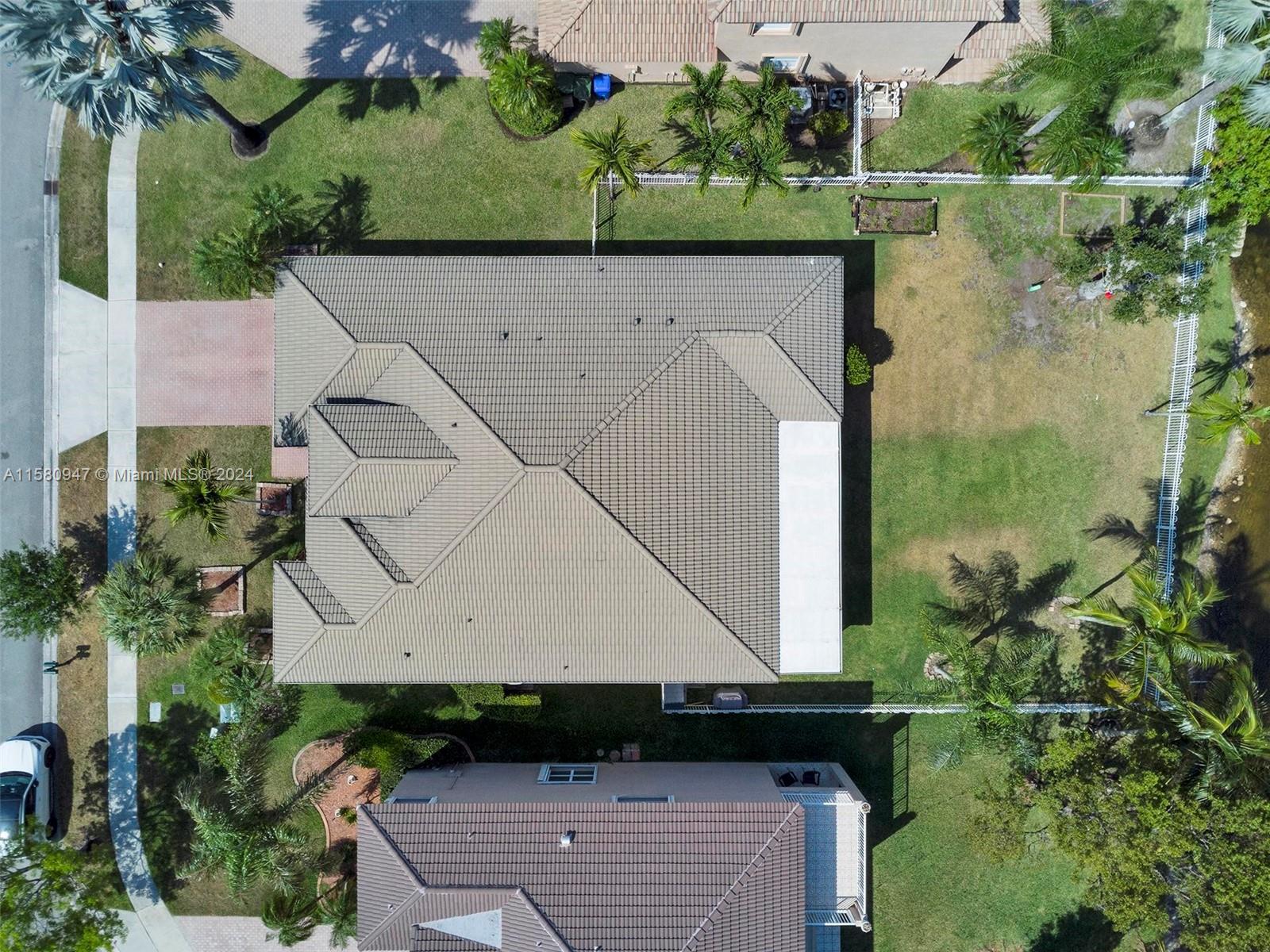 350 SW 167th Ave