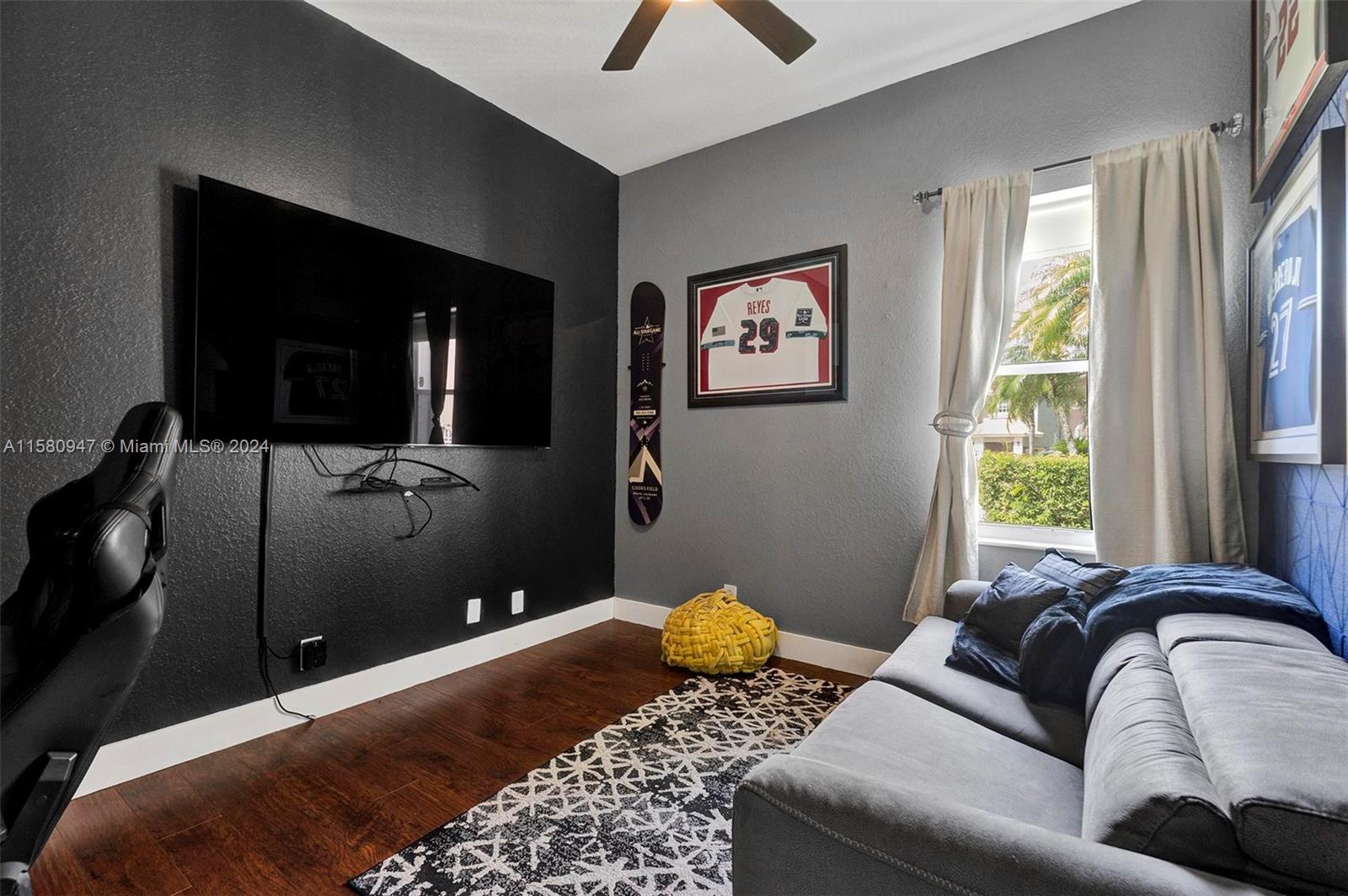 350 SW 167th Ave