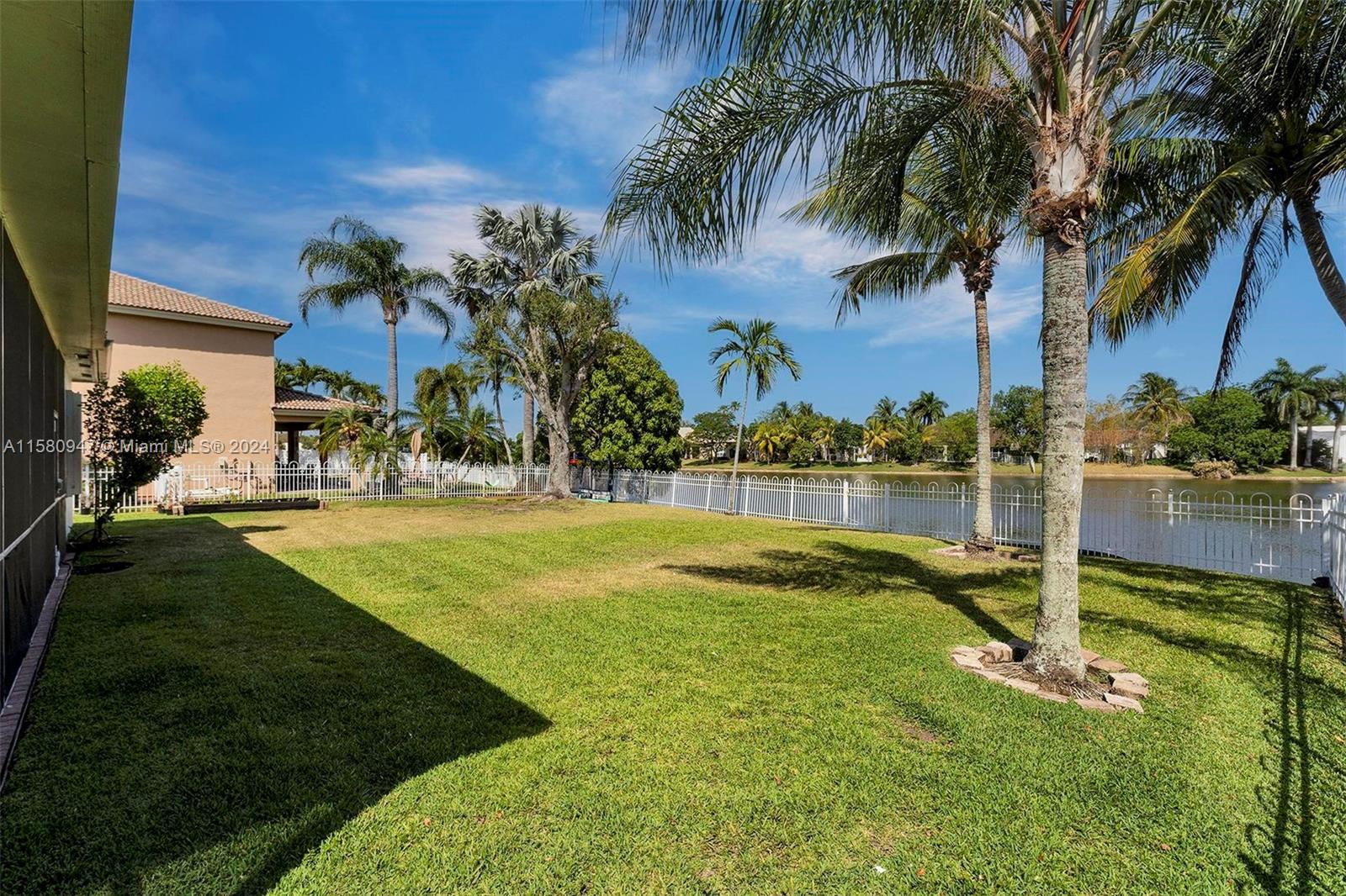 350 SW 167th Ave