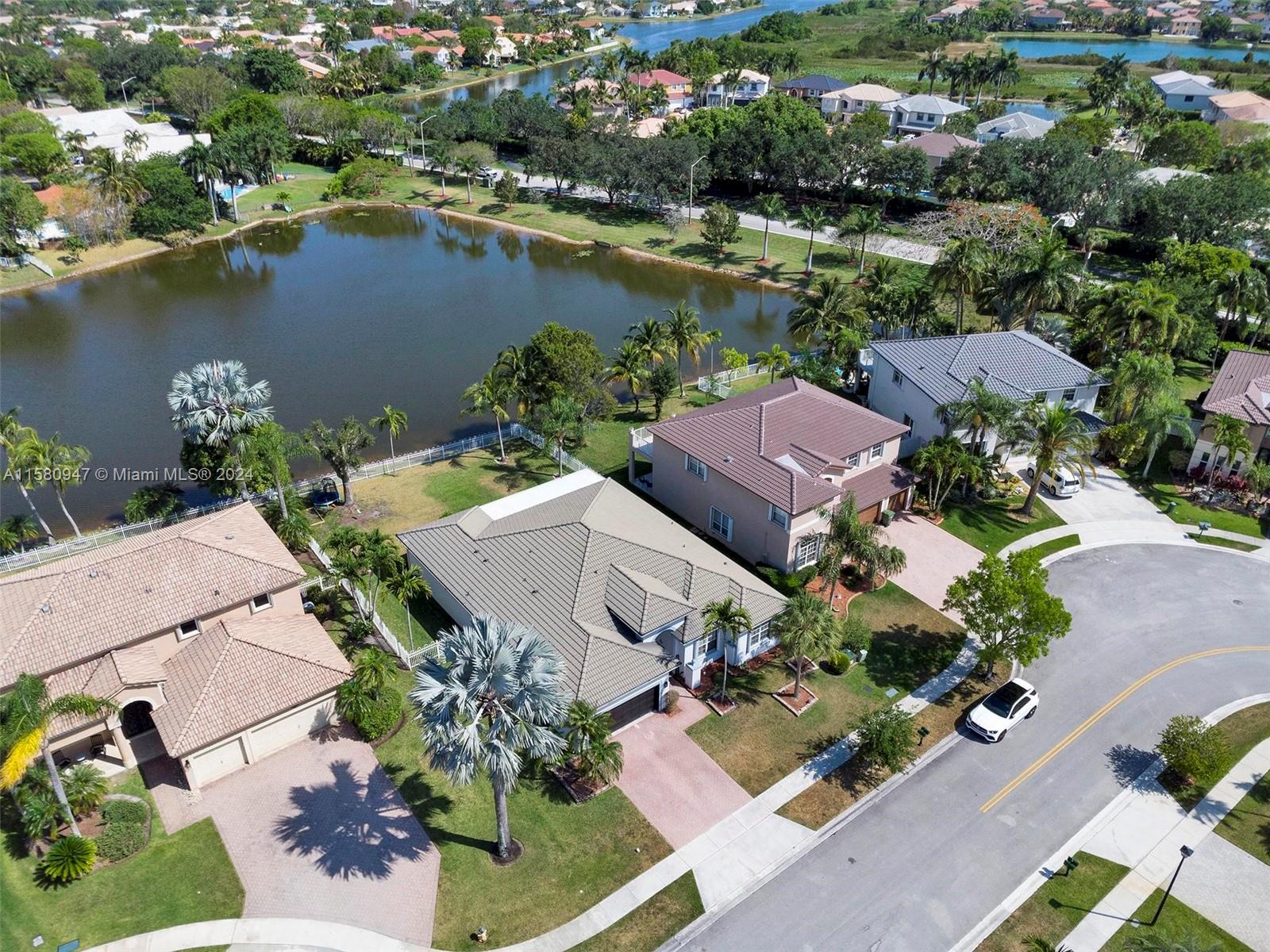 350 SW 167th Ave