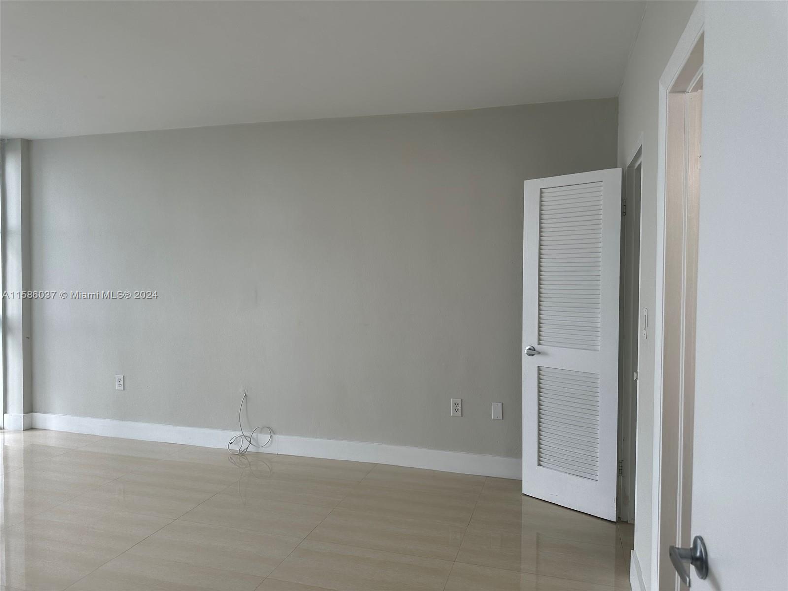 10275 Collins Ave # 1230
