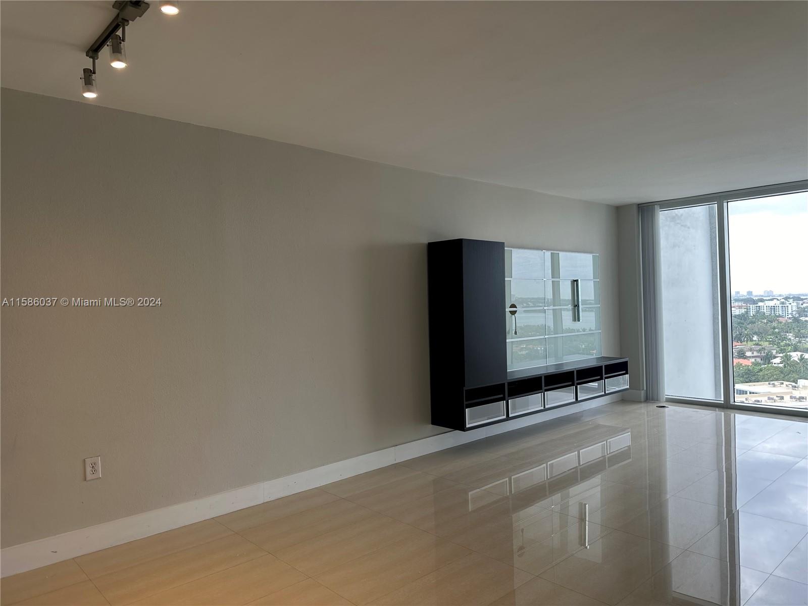 10275 Collins Ave # 1230