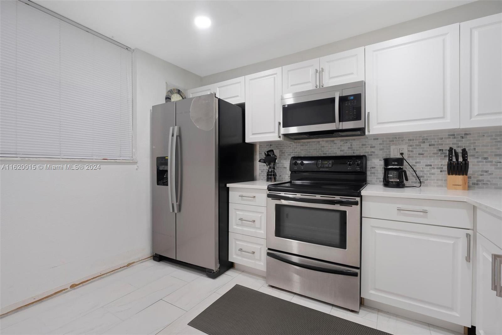 3671 Environ Blvd # 165