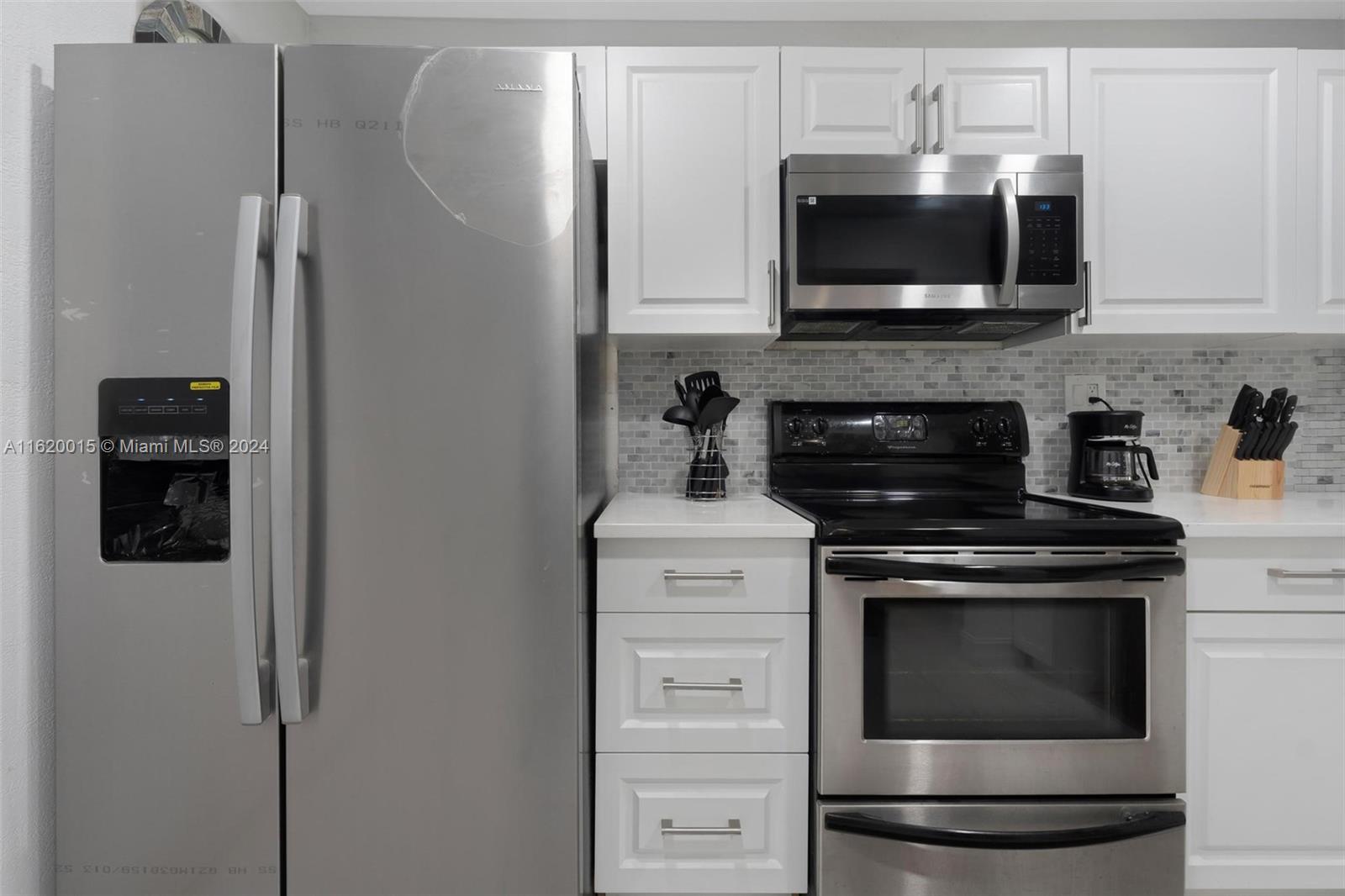 3671 Environ Blvd # 165