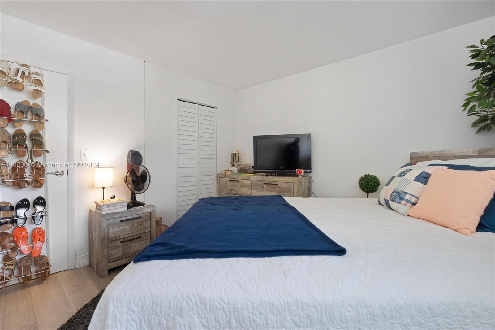 3671 Environ Blvd # 165