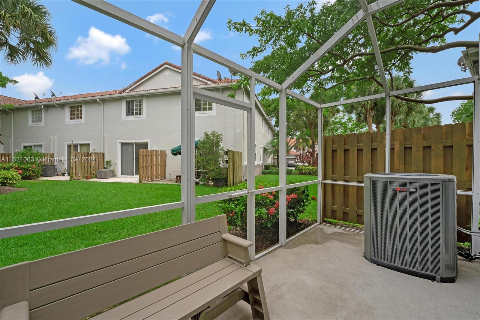 3946 San Simeon Ln # 3946