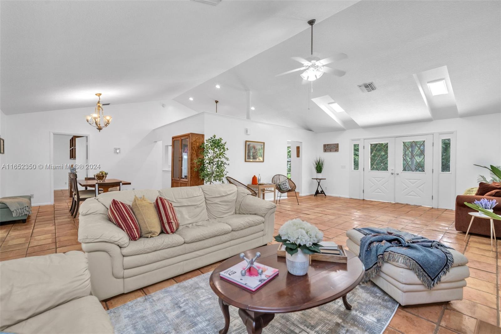 13286 Sand Ridge Rd