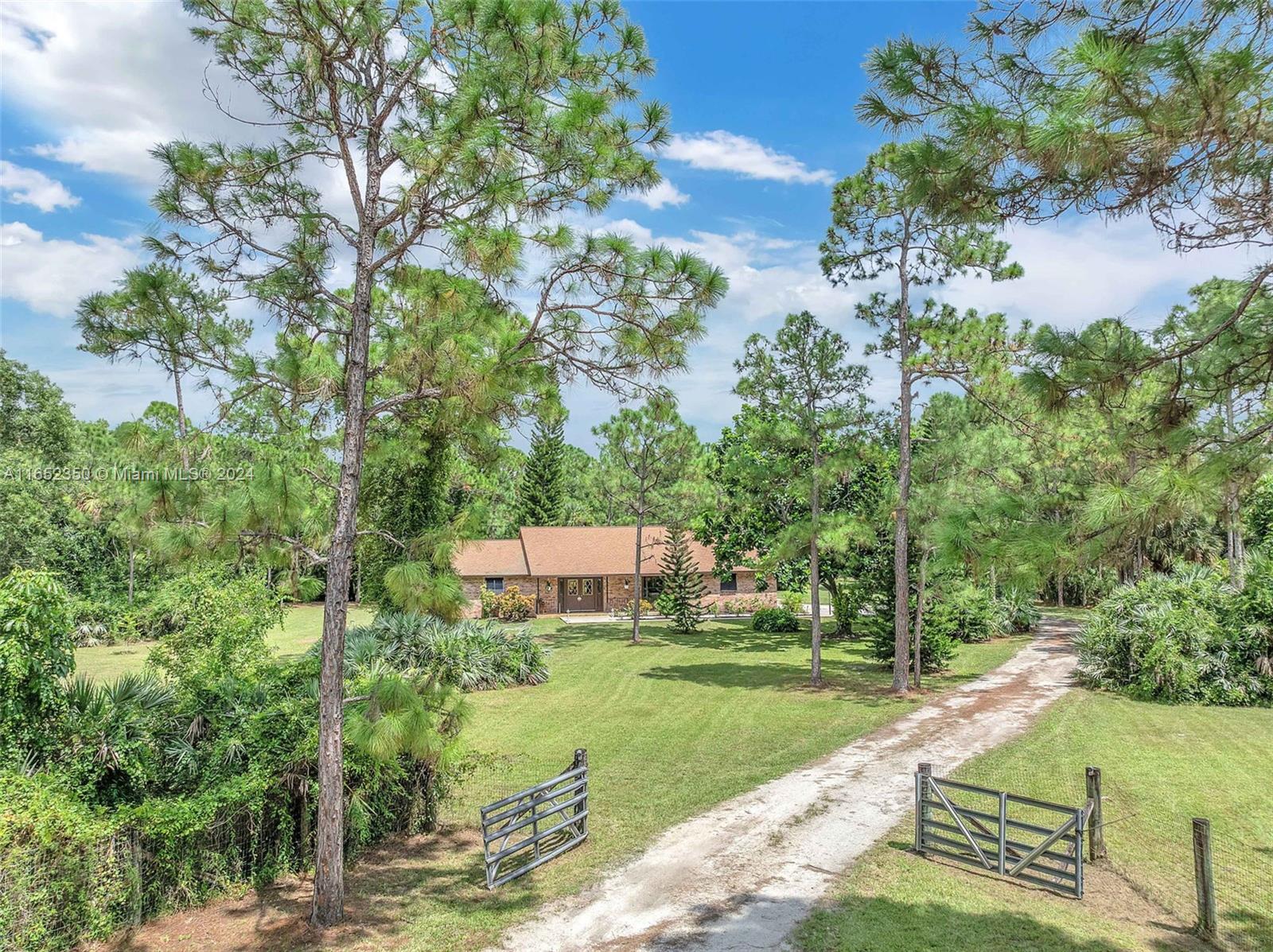 13286 Sand Ridge Rd