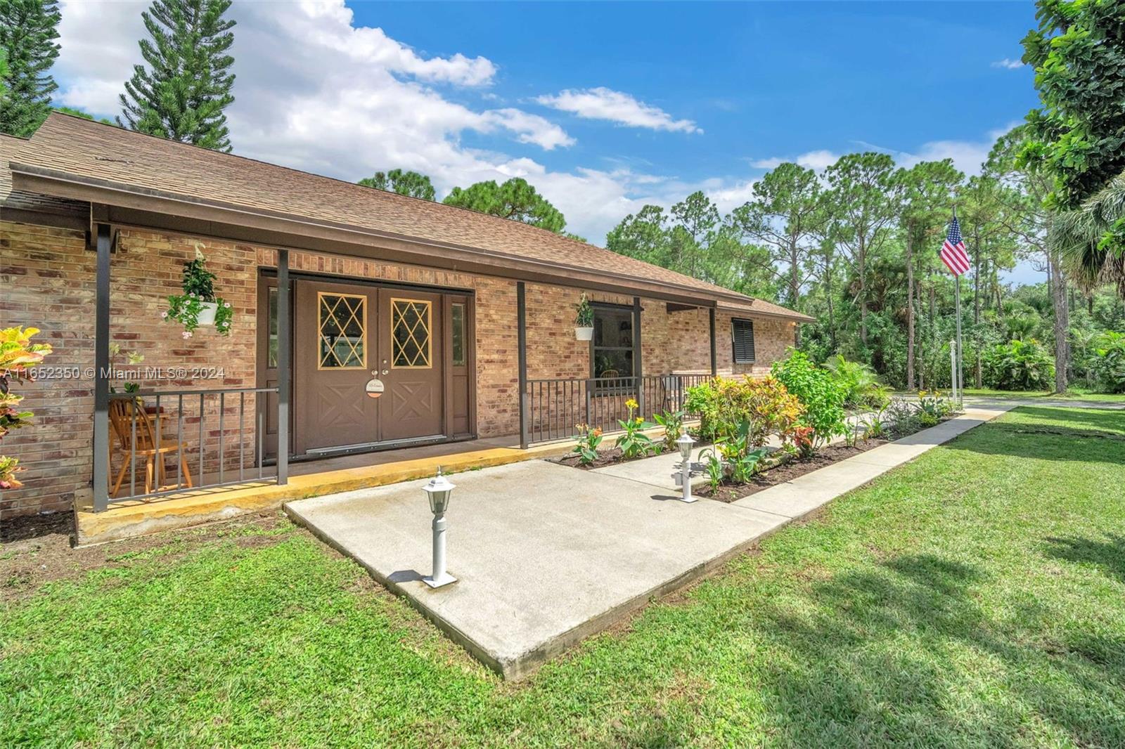 13286 Sand Ridge Rd