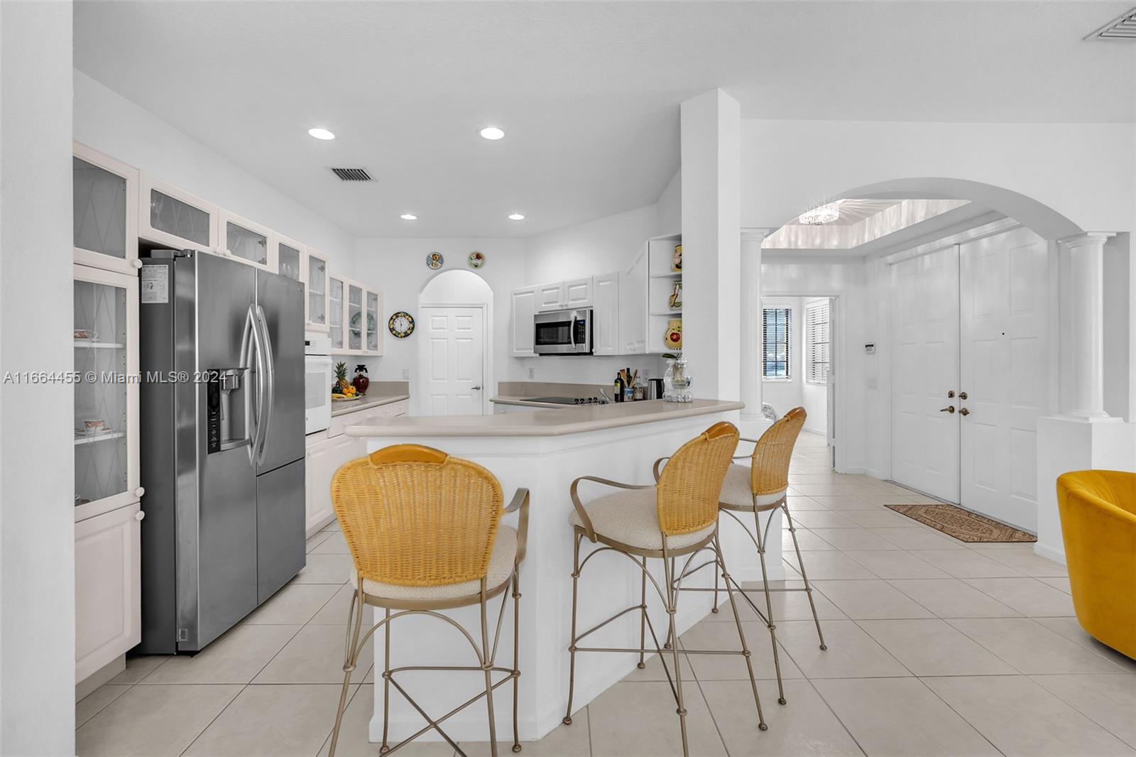 1590 Passion Vine Cir # 1 Unit: 27-1