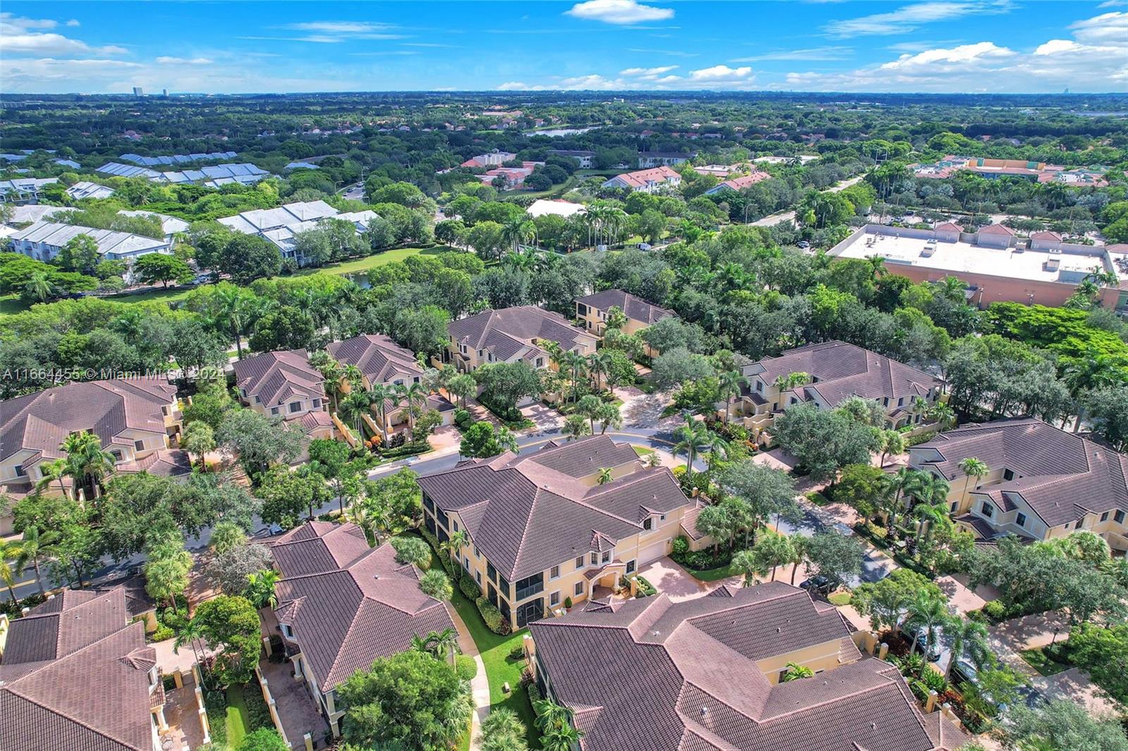 1590 Passion Vine Cir # 1 Unit: 27-1