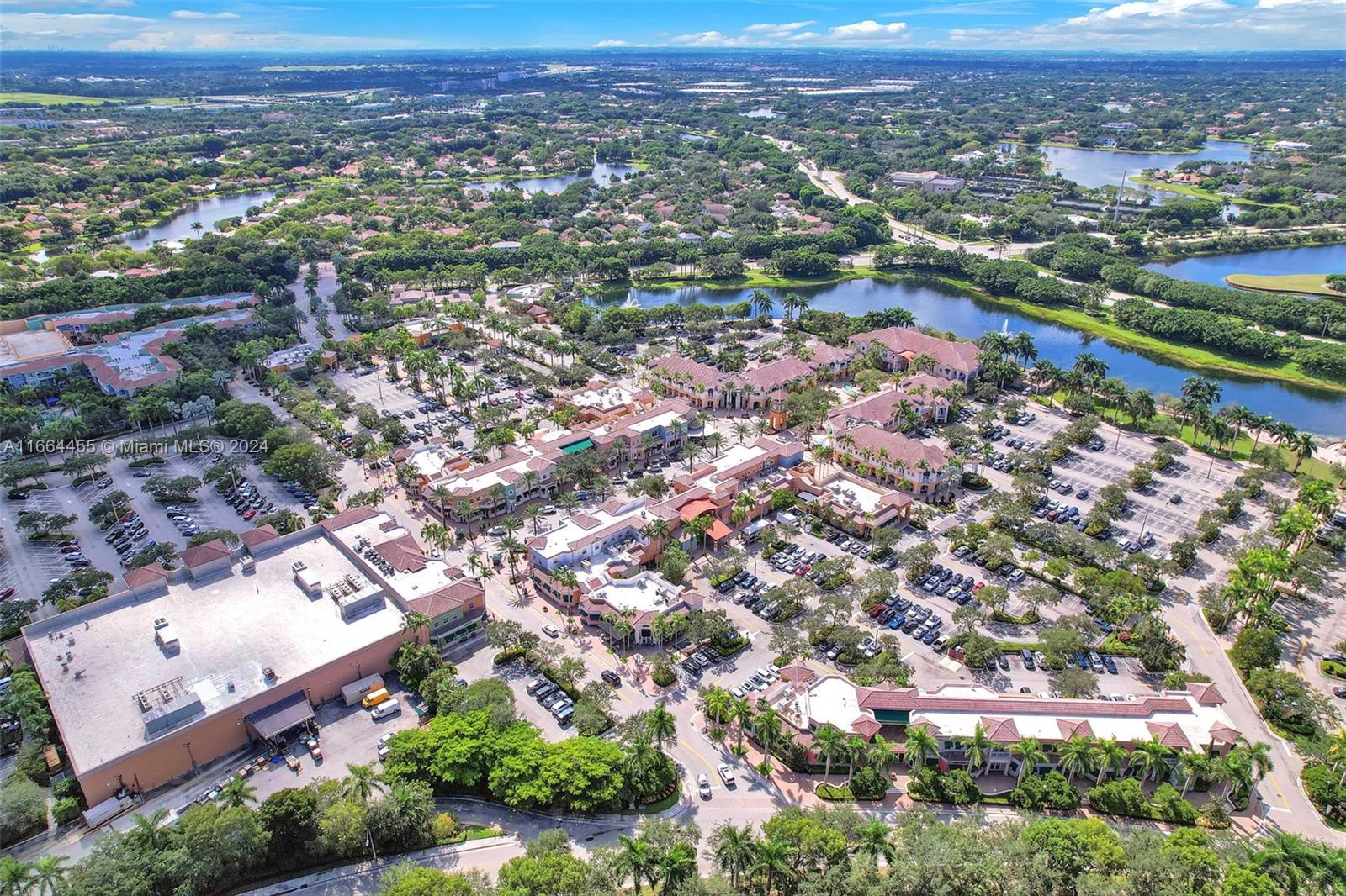 1590 Passion Vine Cir # 1 Unit: 27-1