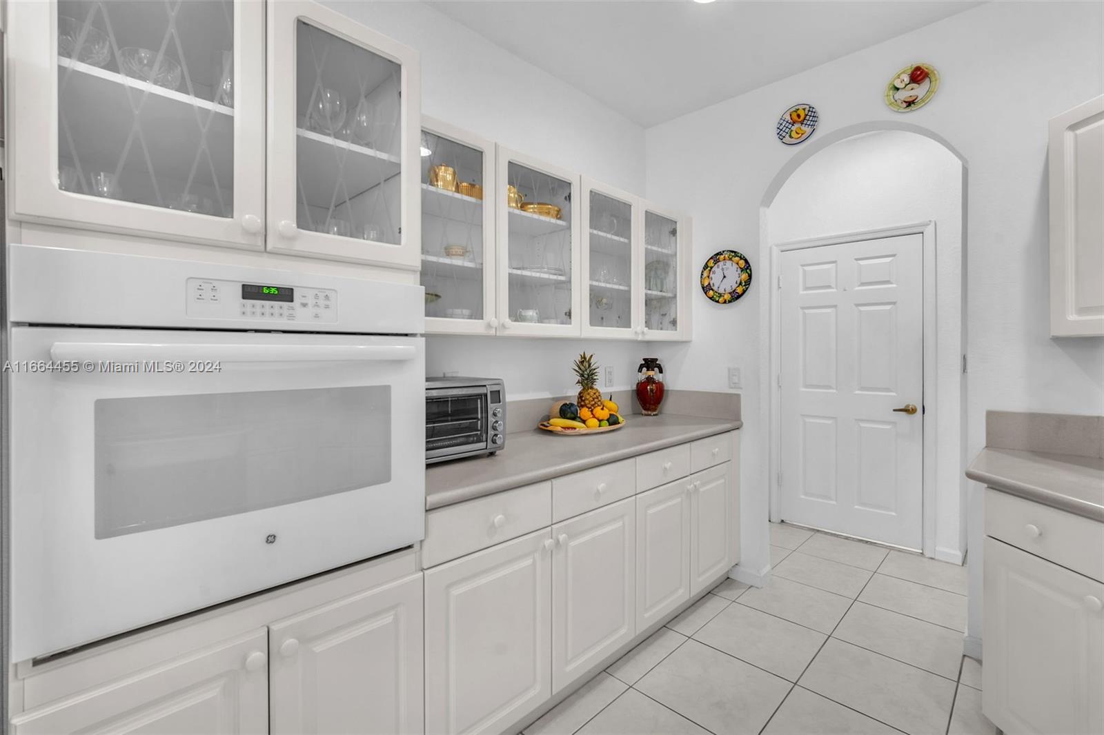 1590 Passion Vine Cir # 1 Unit: 27-1