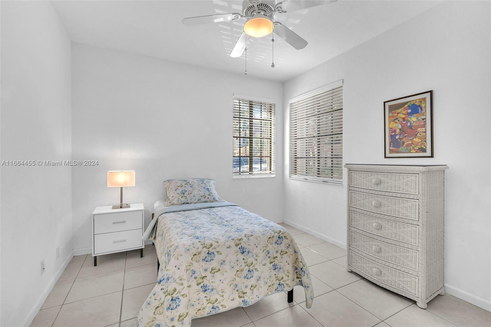 1590 Passion Vine Cir # 1 Unit: 27-1