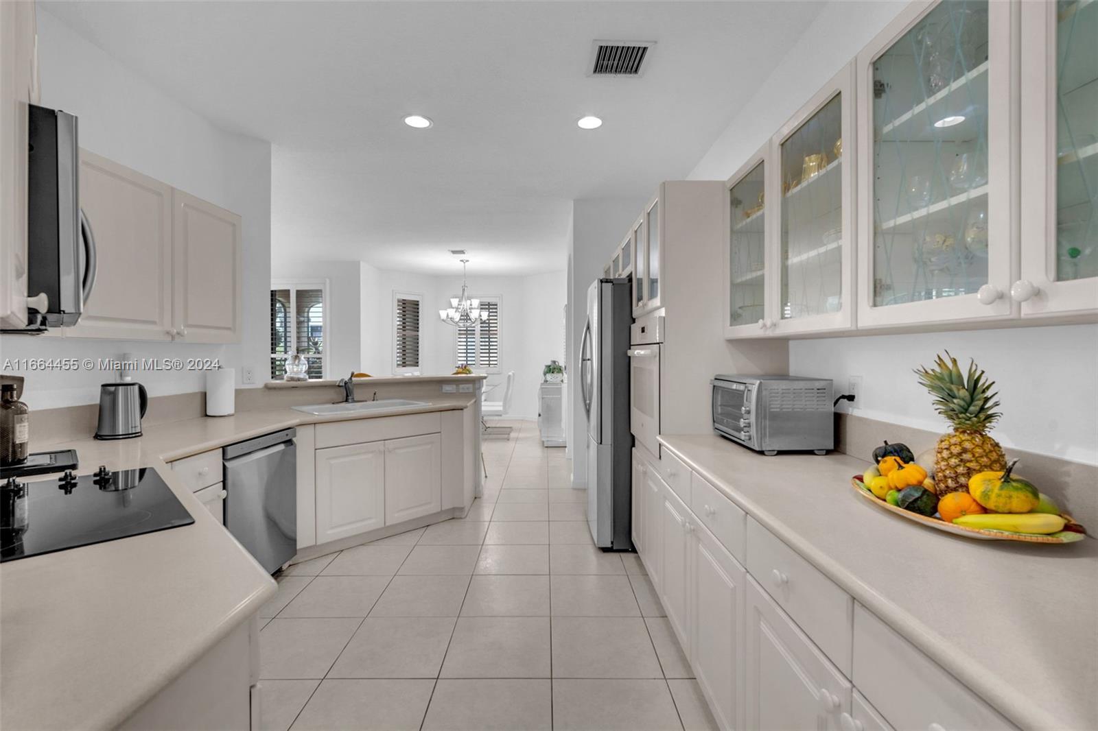 1590 Passion Vine Cir # 1 Unit: 27-1