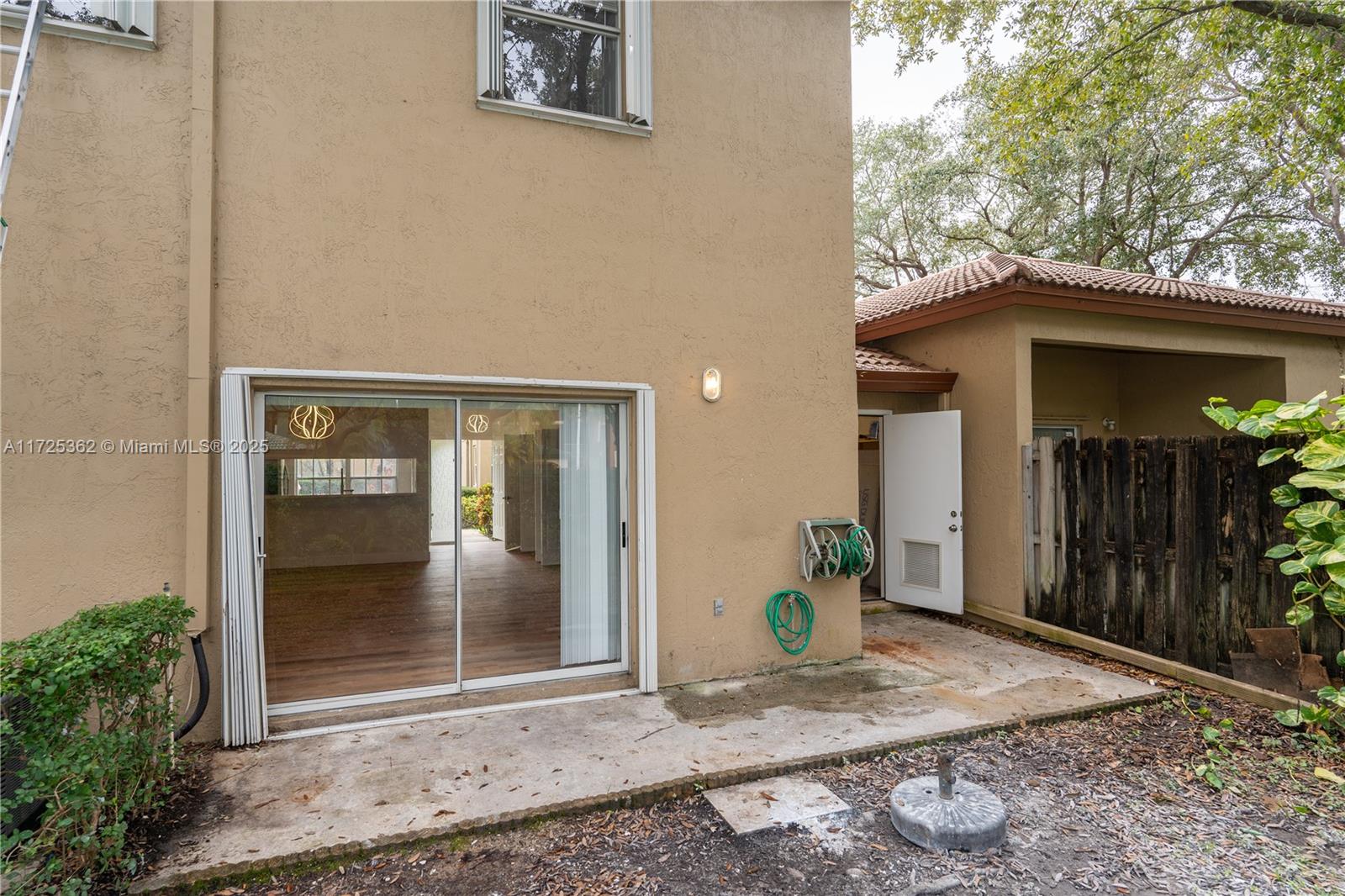 16057 Emerald Cove Rd