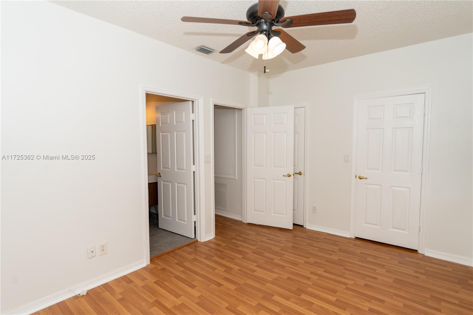 16057 Emerald Cove Rd
