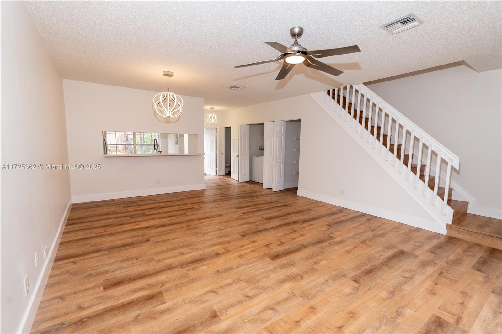 16057 Emerald Cove Rd