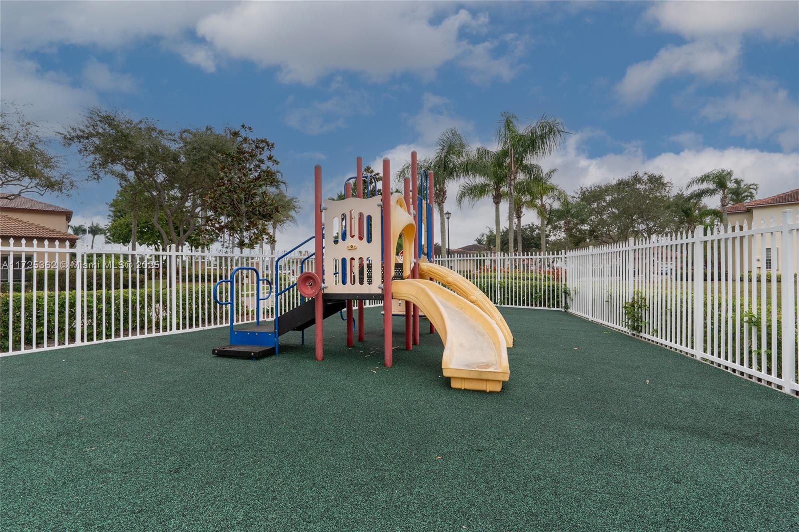 16057 Emerald Cove Rd