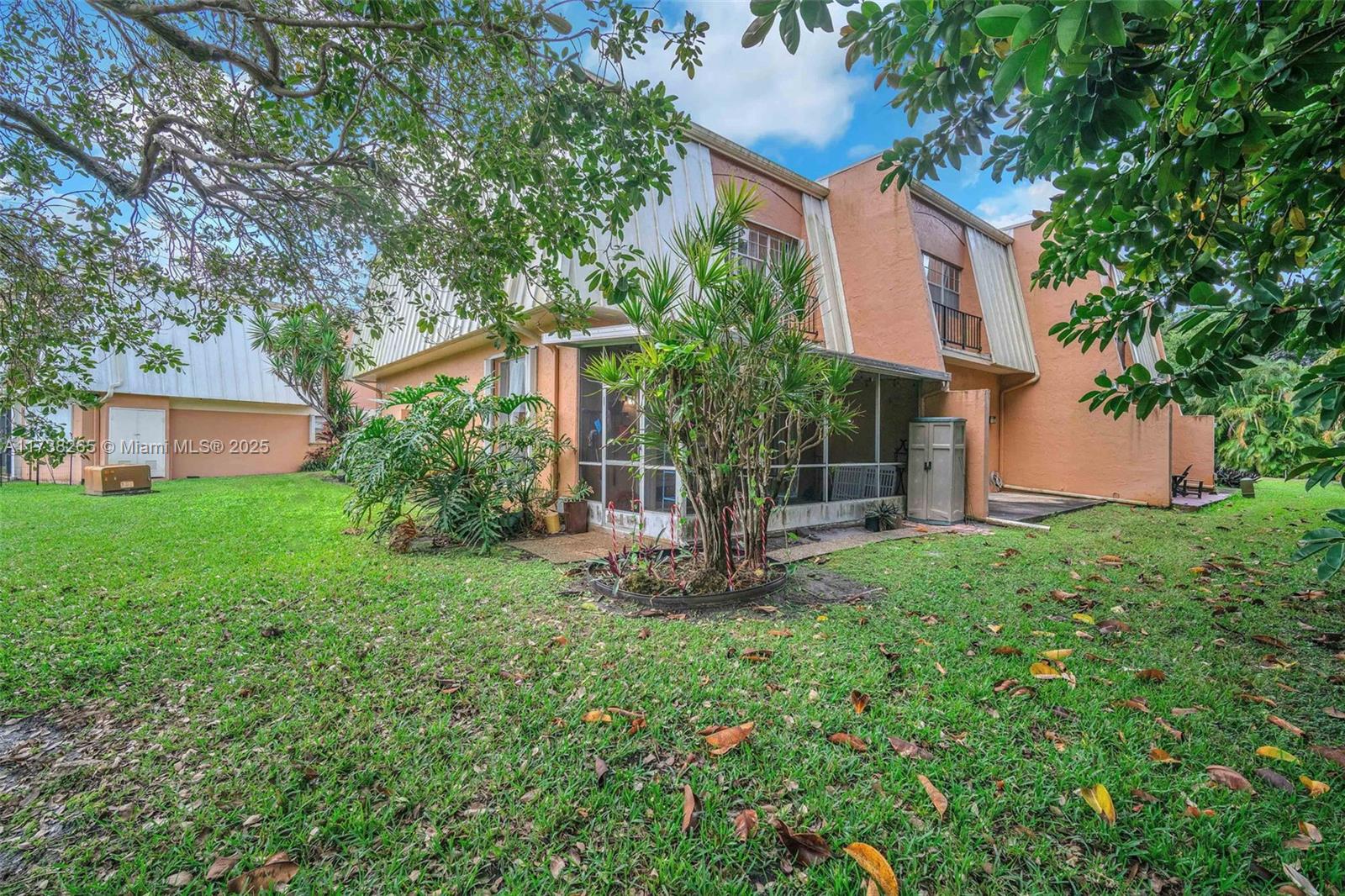 3601 Citrus Trce # 5