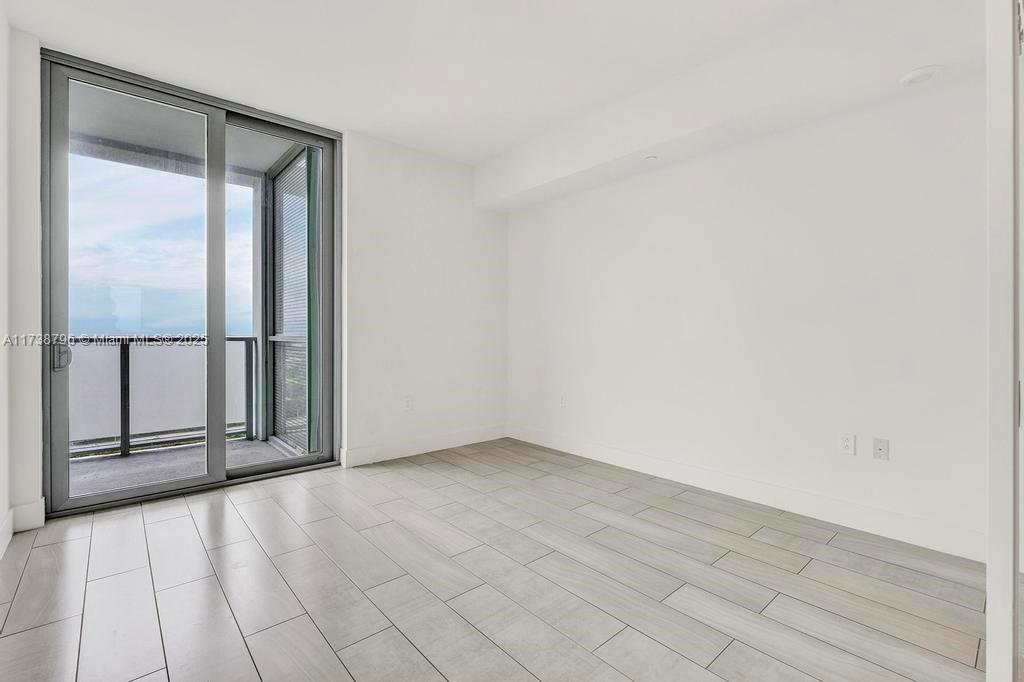 2000 Metropica Way # 2307
