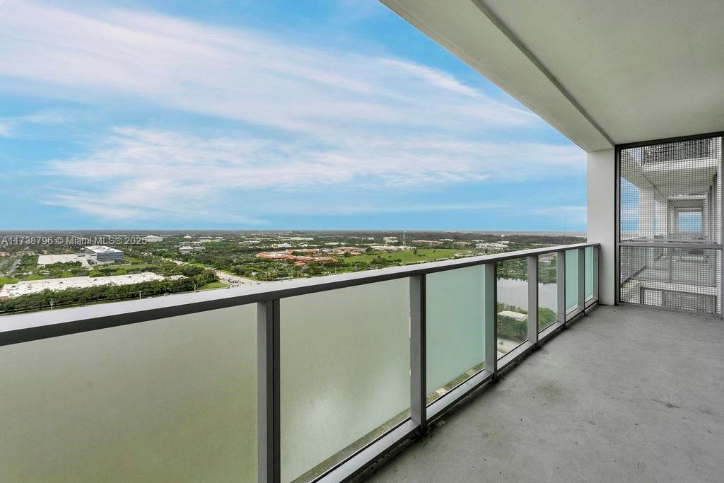 2000 Metropica Way # 2307