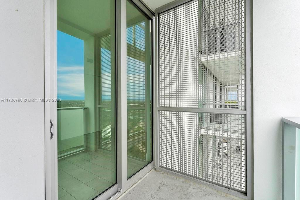 2000 Metropica Way # 2307