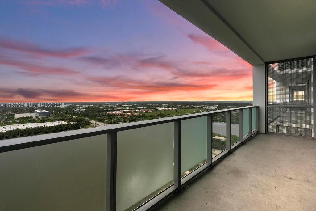 2000 Metropica Way # 2307