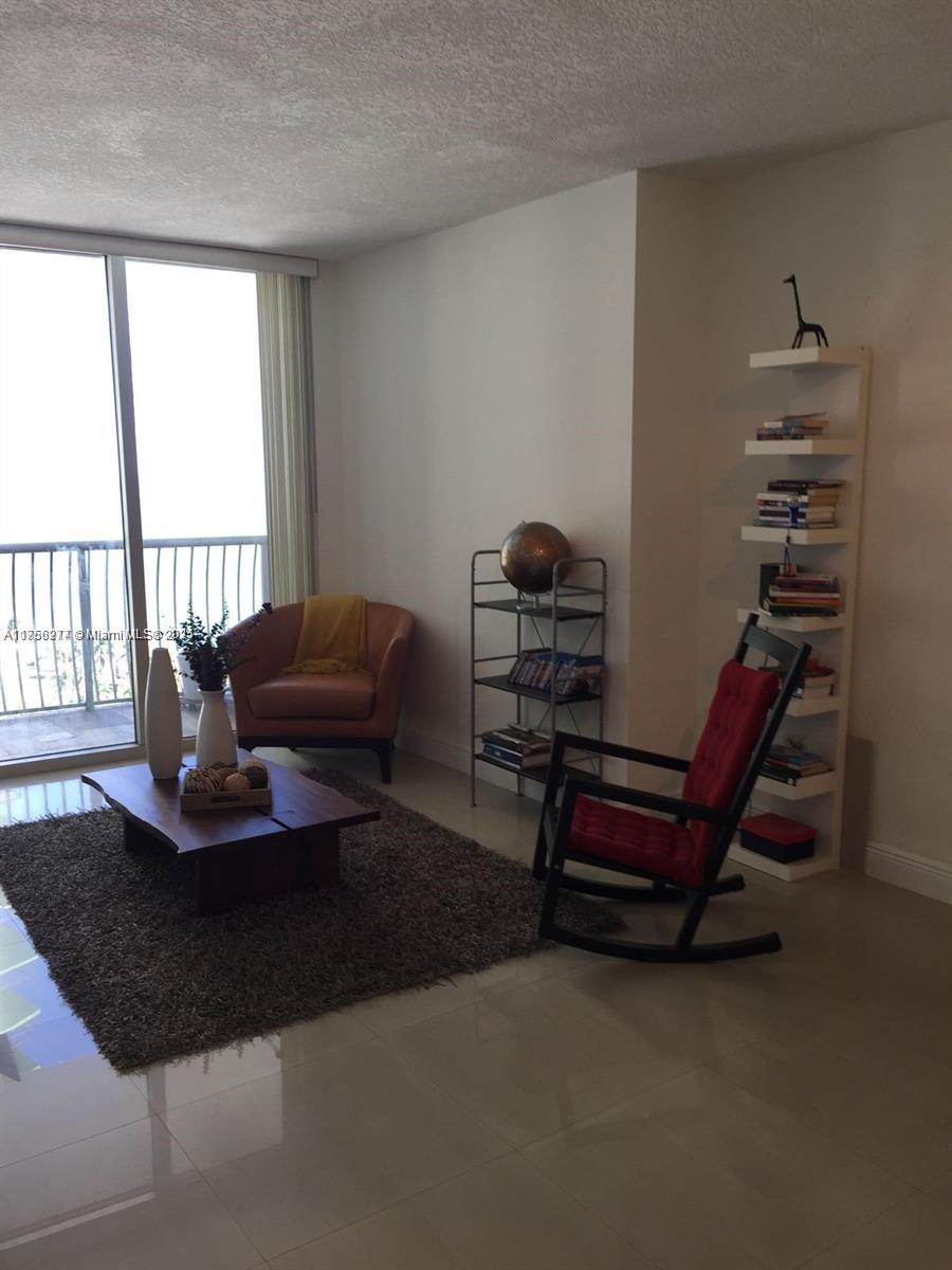1750 N Bayshore Dr # 1603