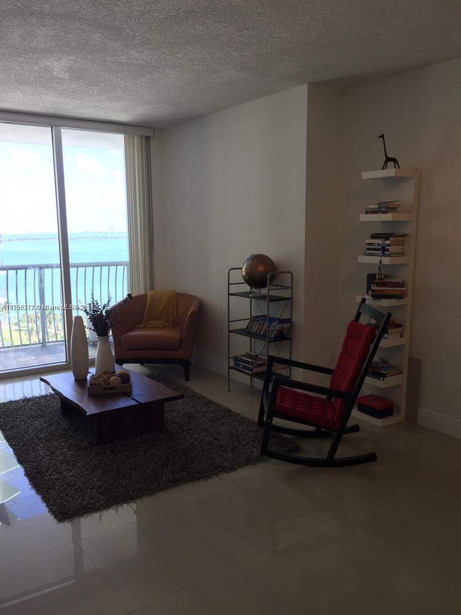 1750 N Bayshore Dr # 1603
