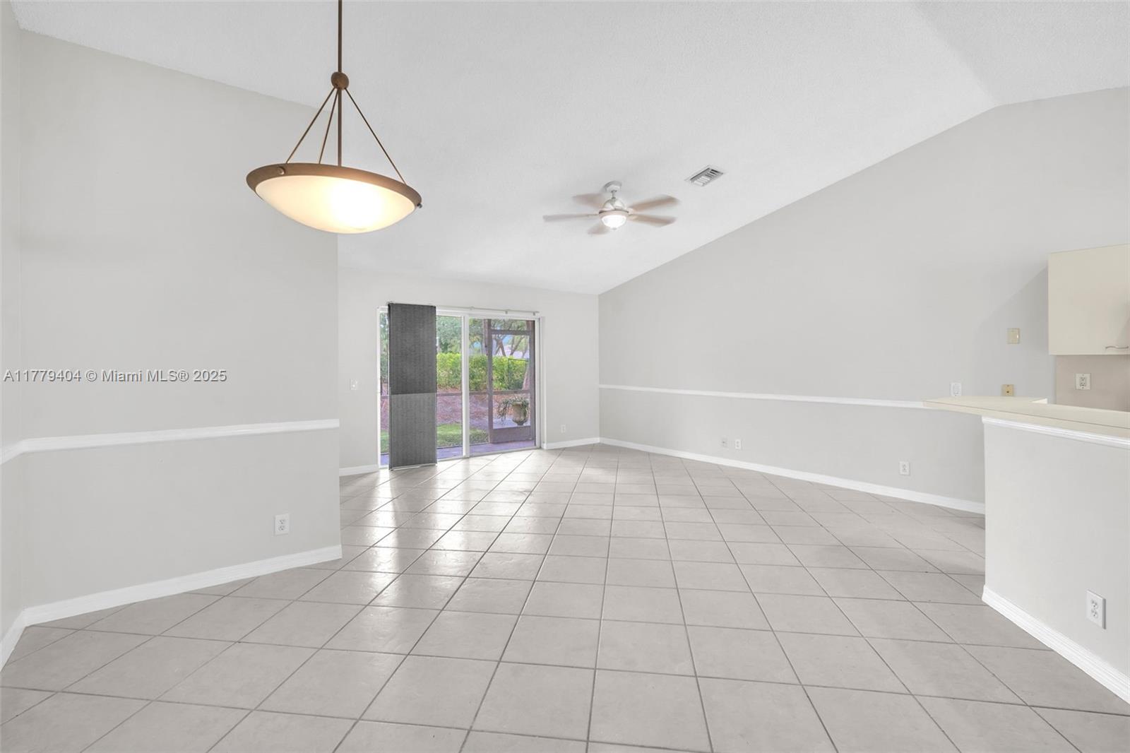 1617 Zenith Way