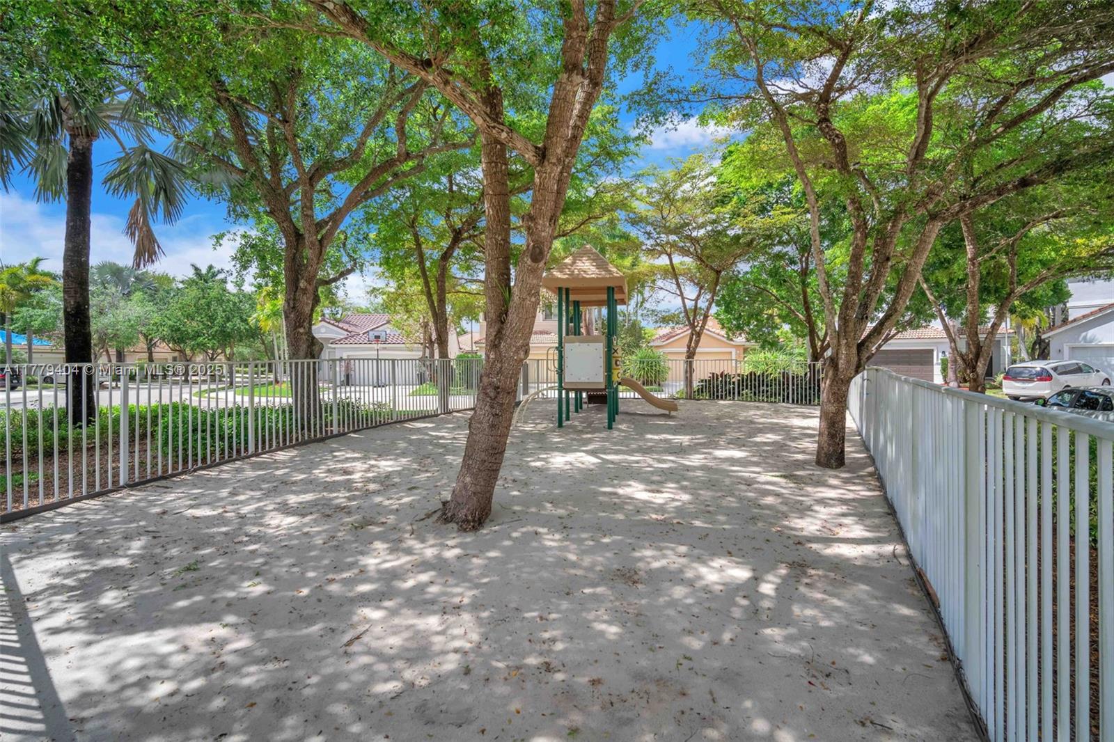 1617 Zenith Way