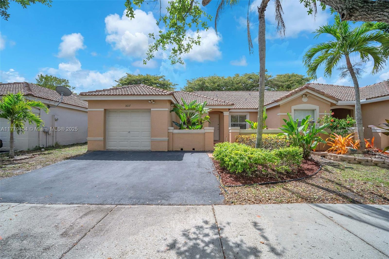 1617 Zenith Way