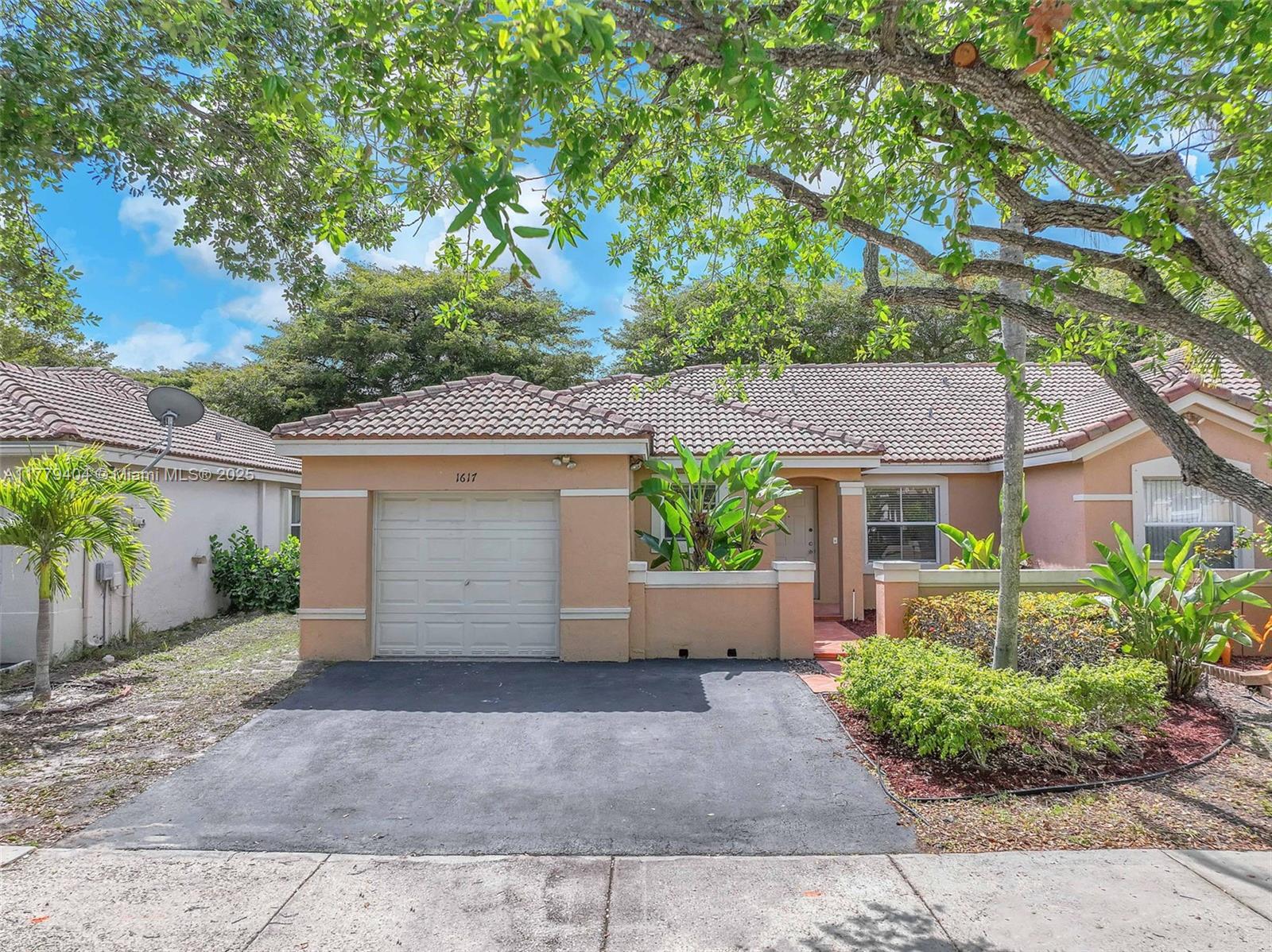 1617 Zenith Way