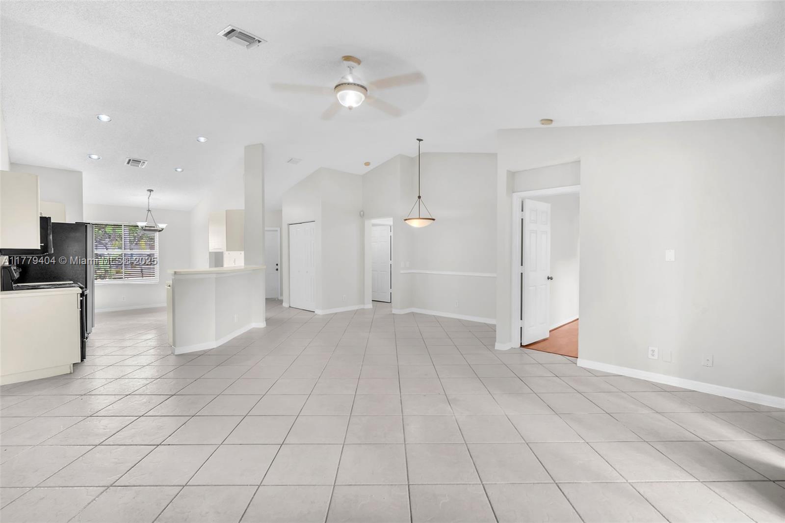 1617 Zenith Way